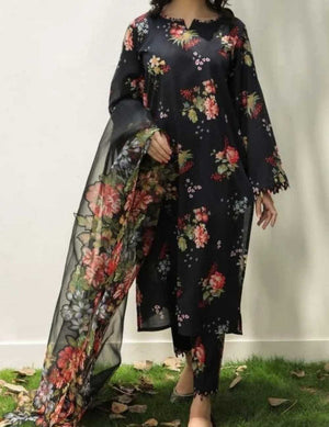 3 Piece Swiss Lawn Suit | Digital Print Organza Dupatta 02