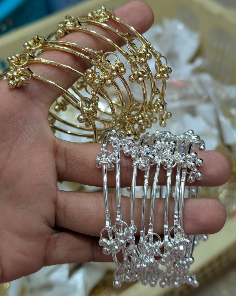 Kashmiri Chudi Bangles Set | Golden Traditional Bangles 2.4 Pack of 4