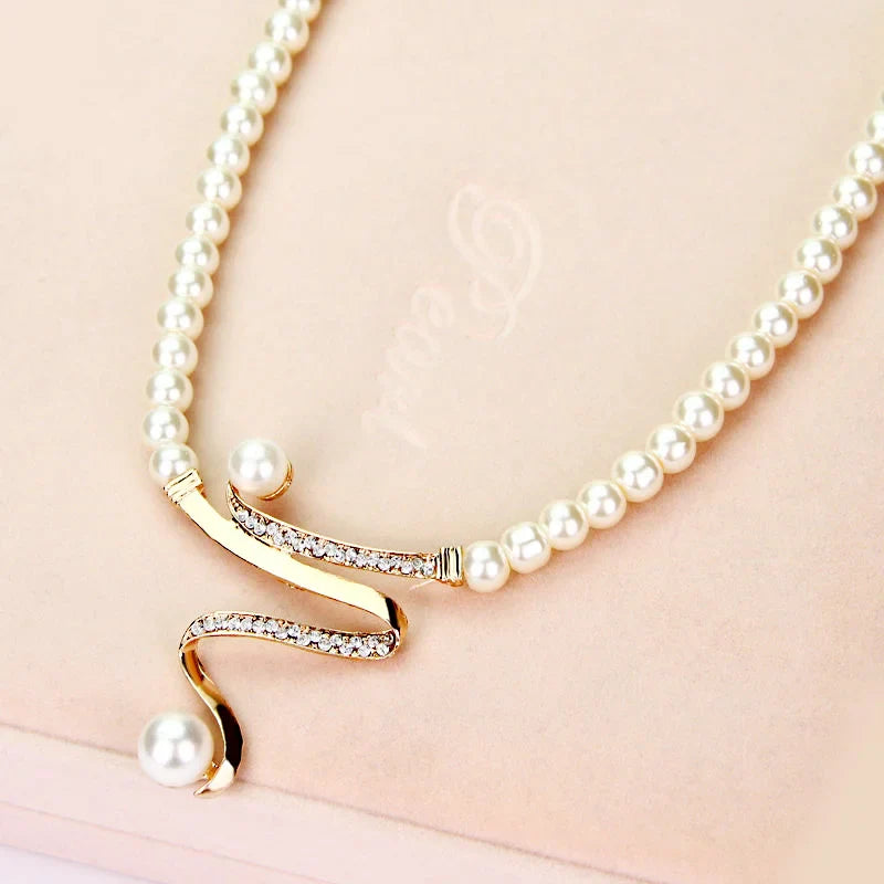 Gold Pearl Rhinestone Jewelry Set Bridal Necklace Earrings